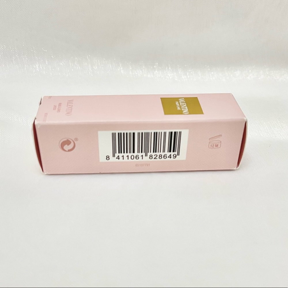 VALENTINO LIPSTICK - Picture 4 of 5